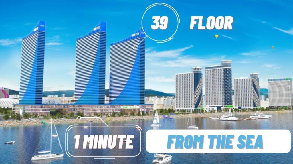 Комплекс Orbi City на фоне гор